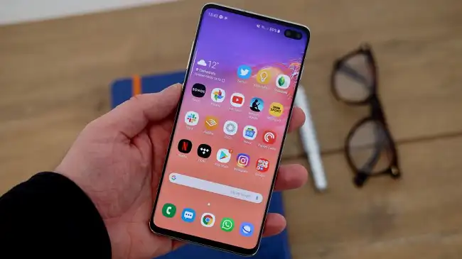 مقایسه گلکسی S10 سامسونگ با P30 هوآوی